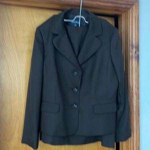 Skirt suit size 18